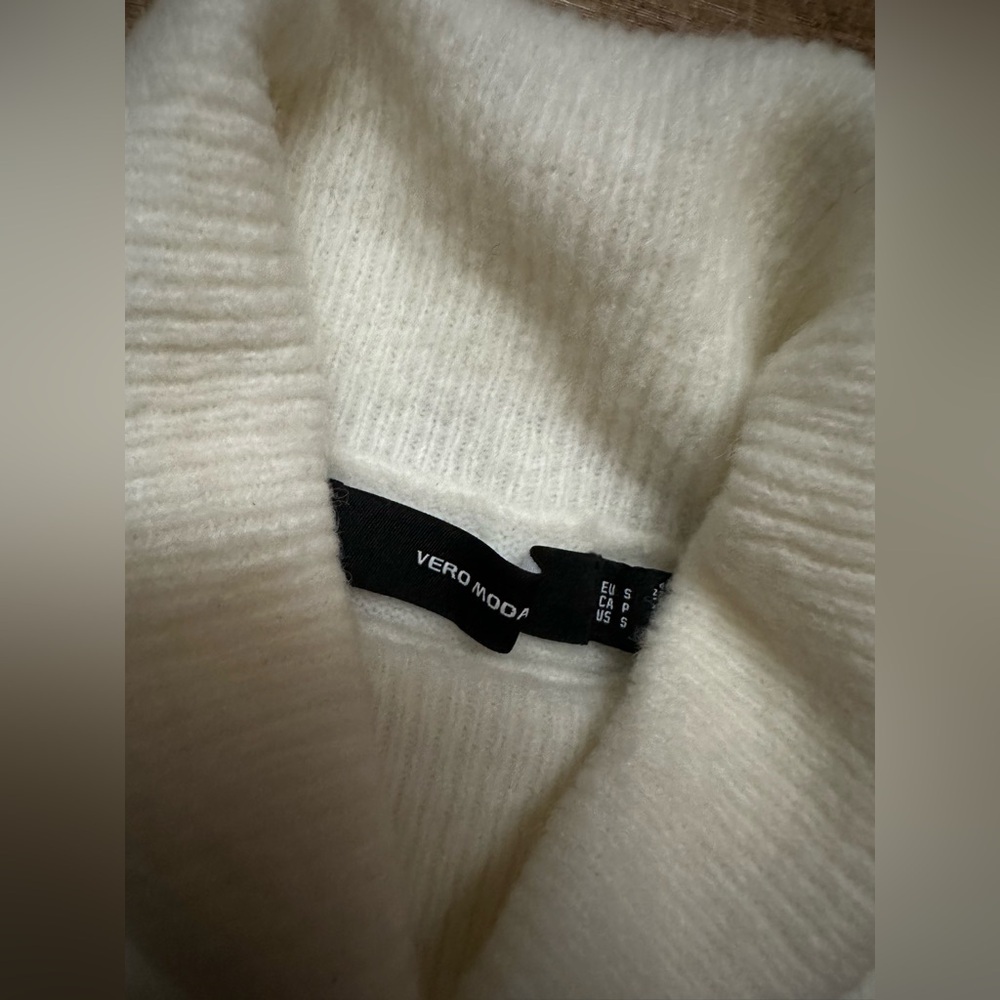 Turtle Neck Tank - image 2